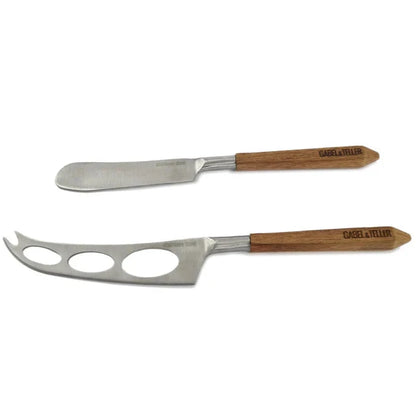 2 Piece Cheese Set with Facet Acacia Handles